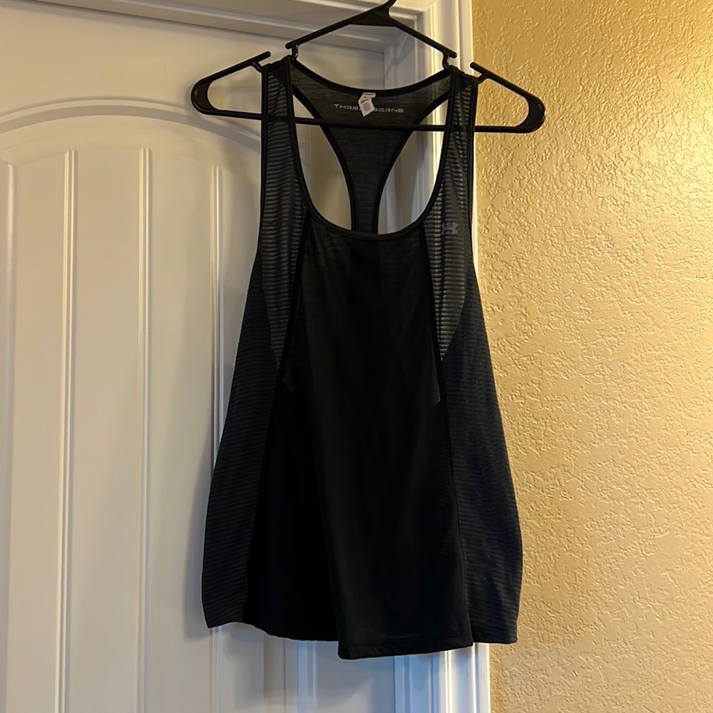 Razor back top